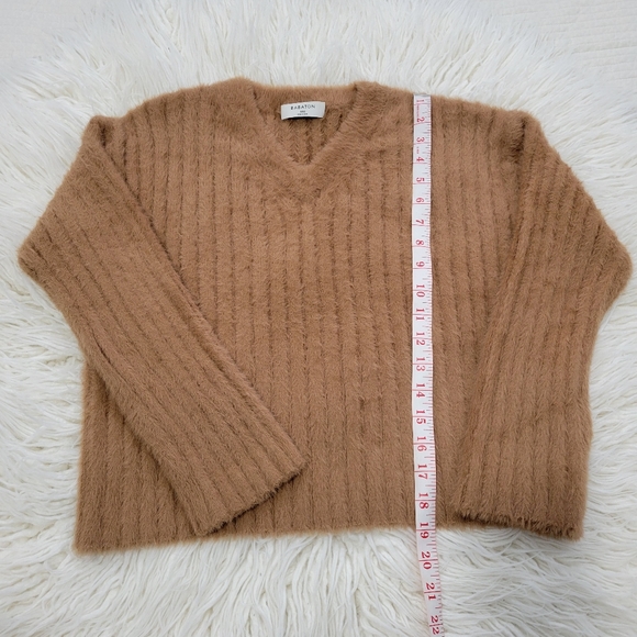 Babaton sweater womens size XXS - Picture 4 of 8